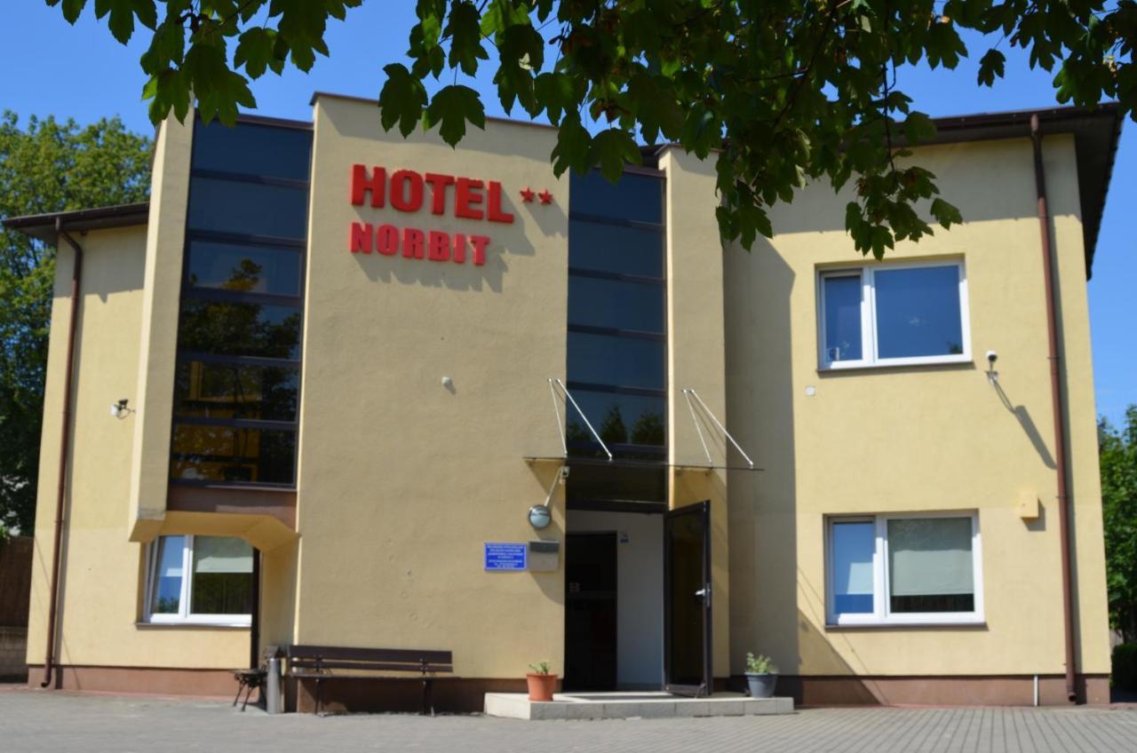 Pokoje Hotelowe Norbit Grodzisk Mazowiecki Exteriör bild